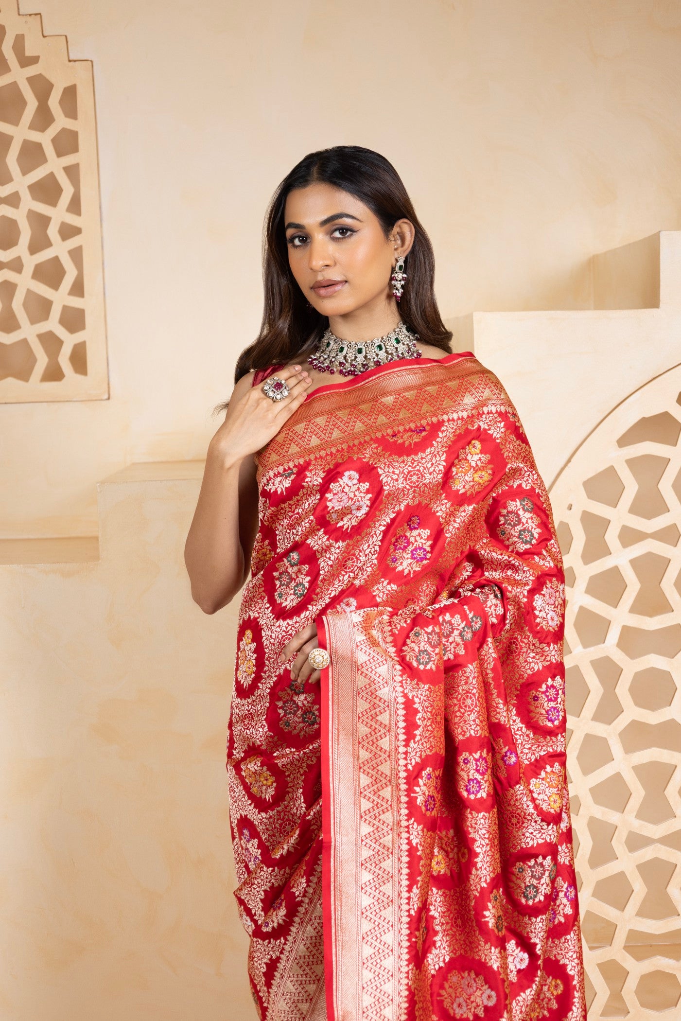 Regal Red Banarasi Silk Saree with Intricate Floral Zari Weaving