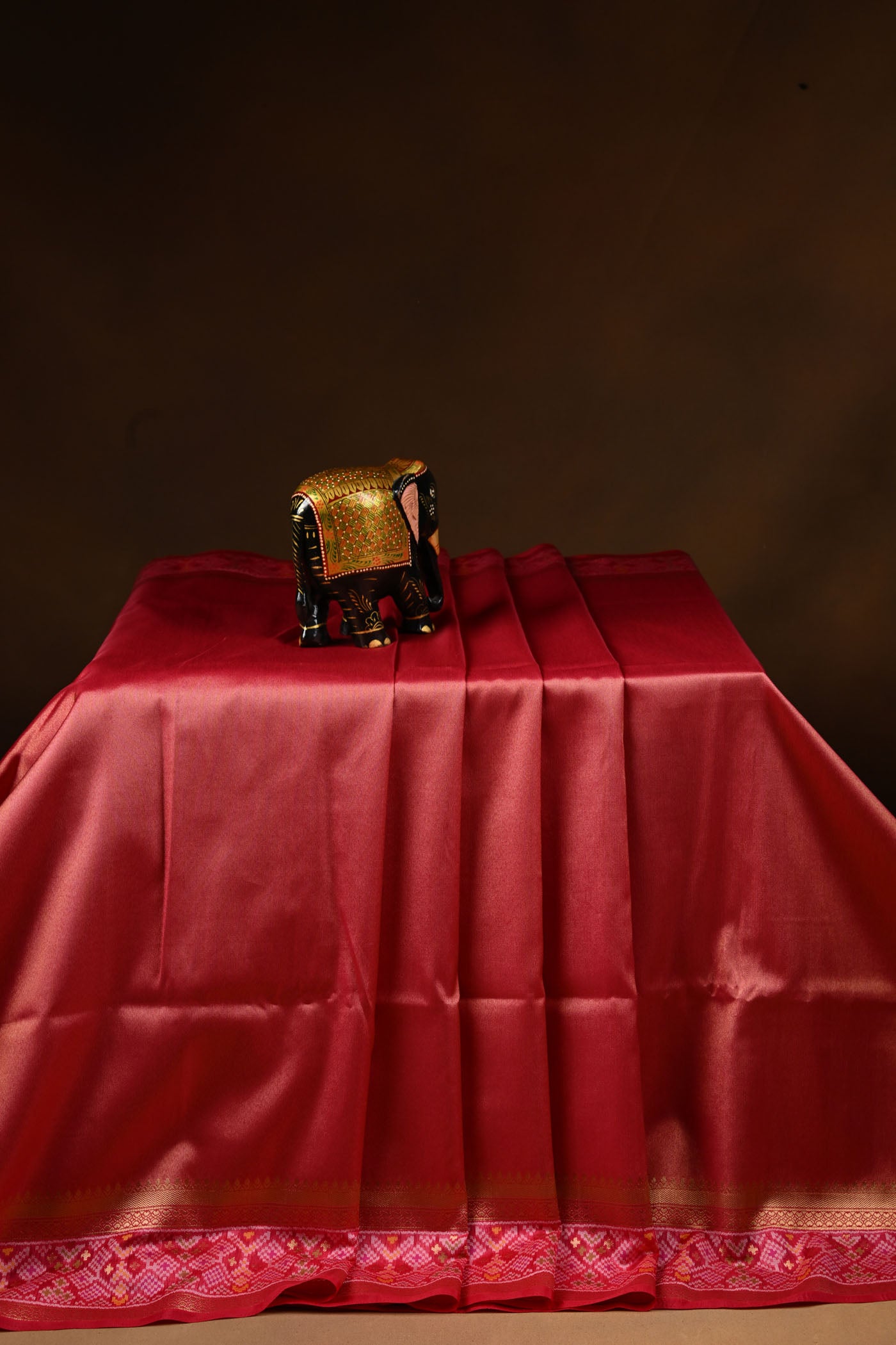 Pink Silk Saree With Multicolour Geometric Pallu