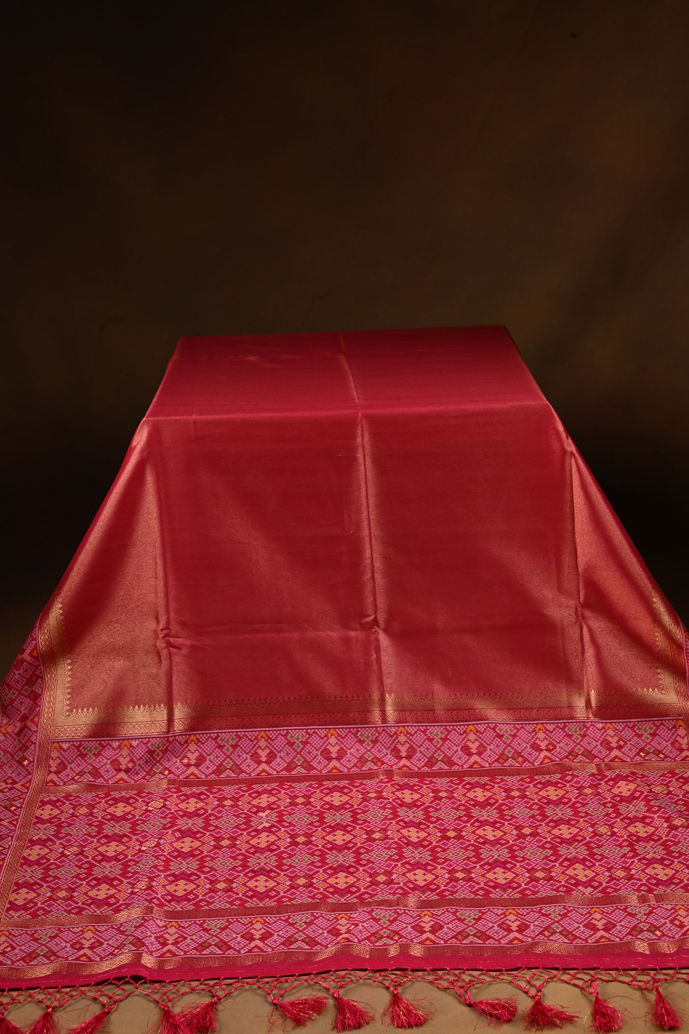 Pink Silk Saree With Multicolour Geometric Pallu