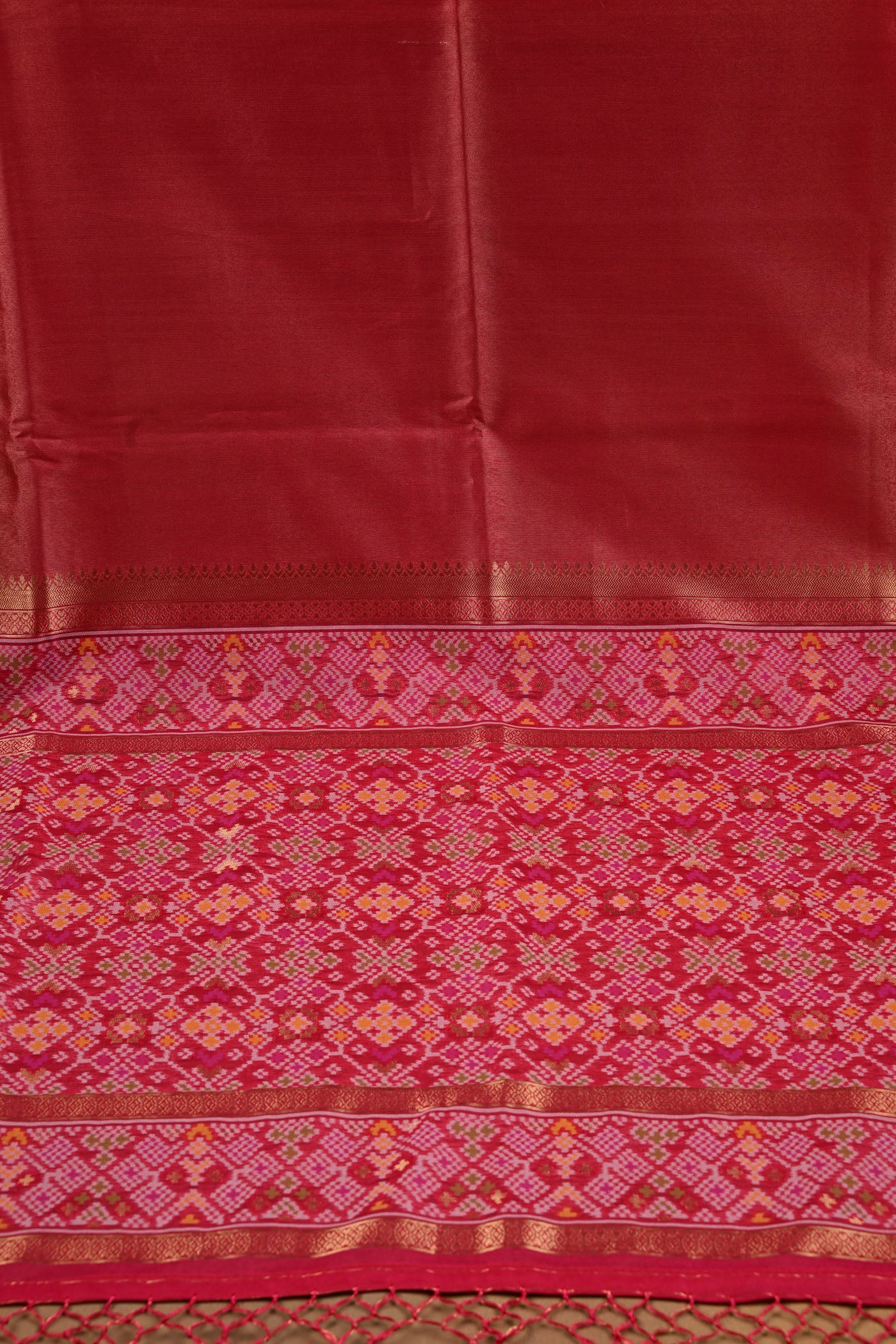 Pink Silk Saree With Multicolour Geometric Pallu