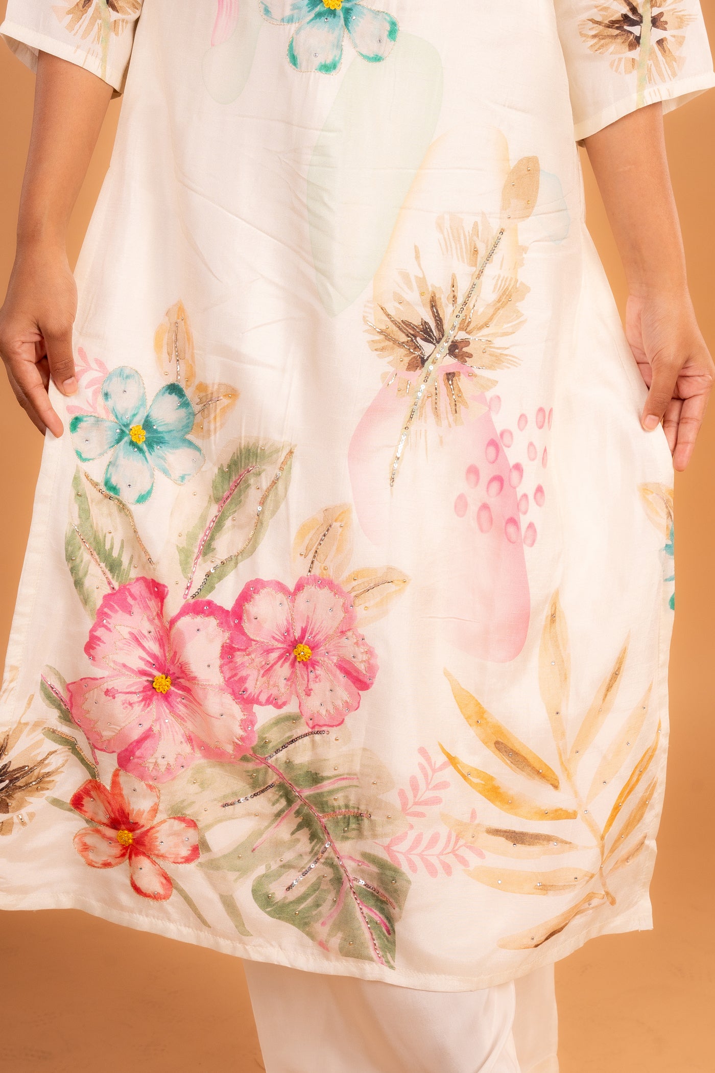 Ivory Cream Chanderi Kurta set with Abstract Floral Print