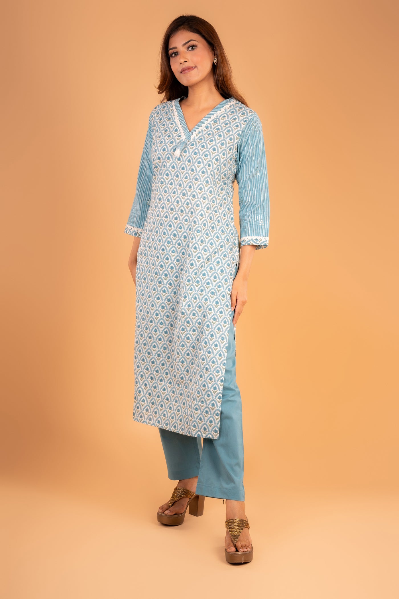 Blue & Beige Printed Kurta set with Lace Trim