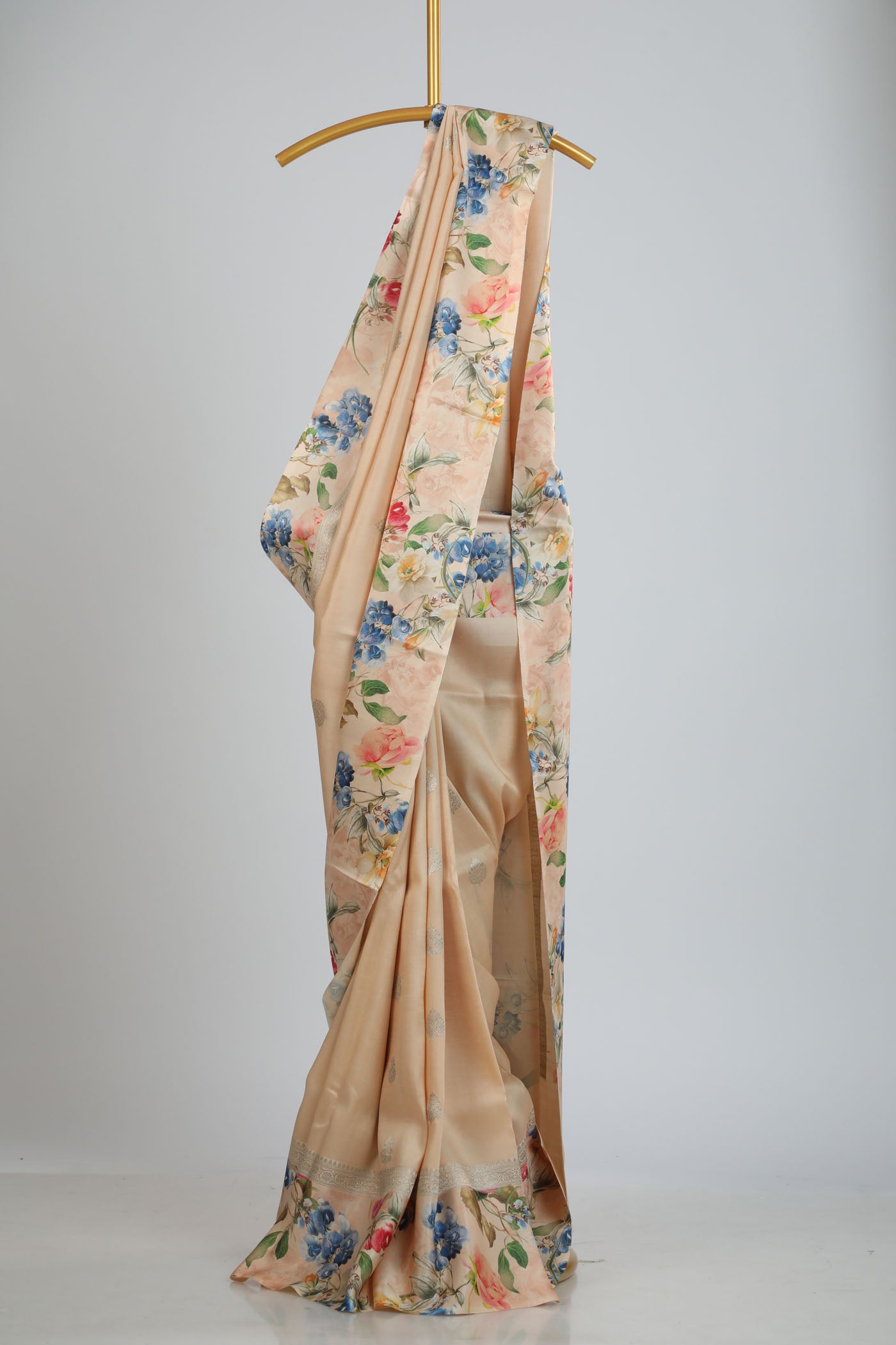 Soft silk saree with printed border ,pallu and blouse