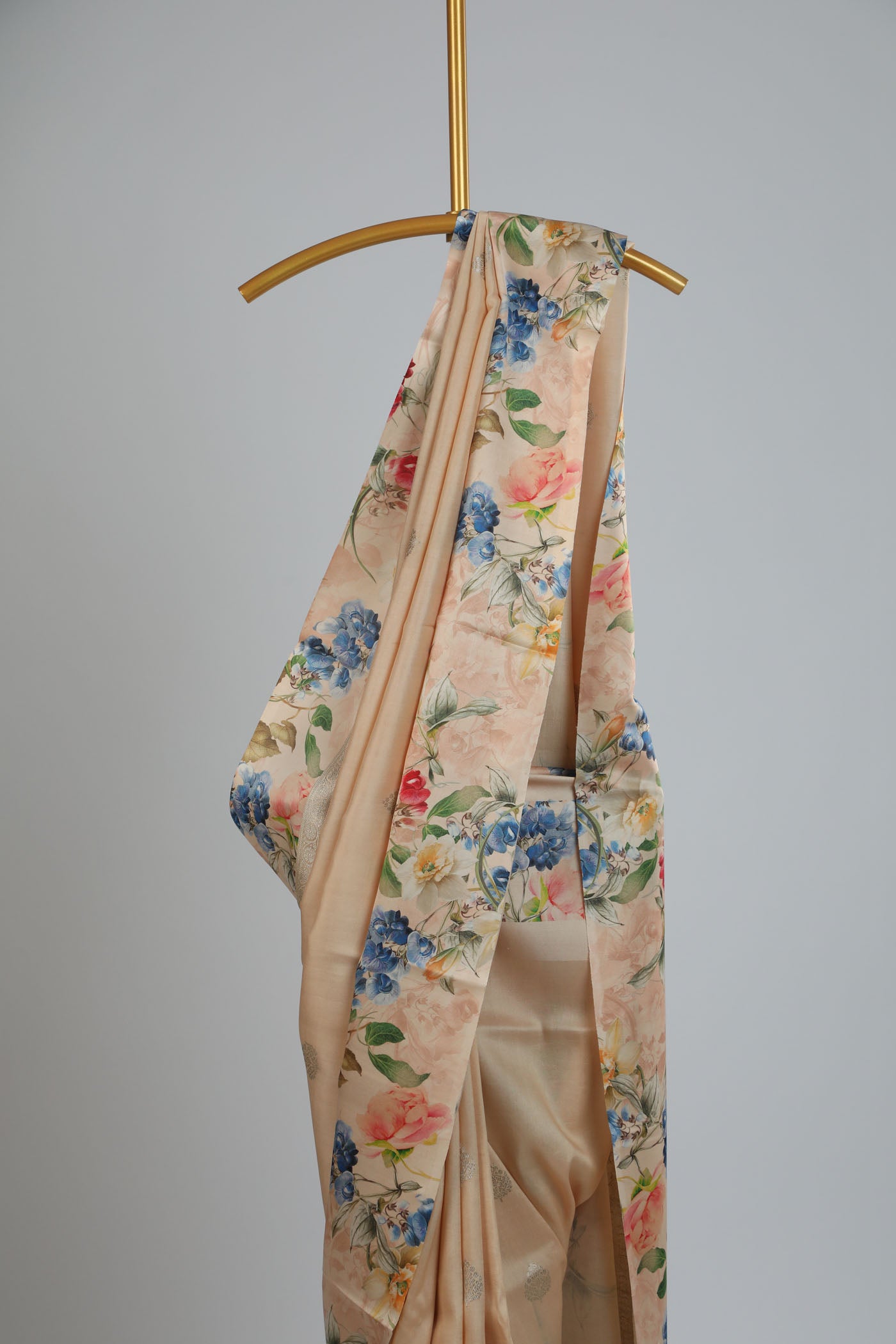 Soft silk saree with printed border ,pallu and blouse