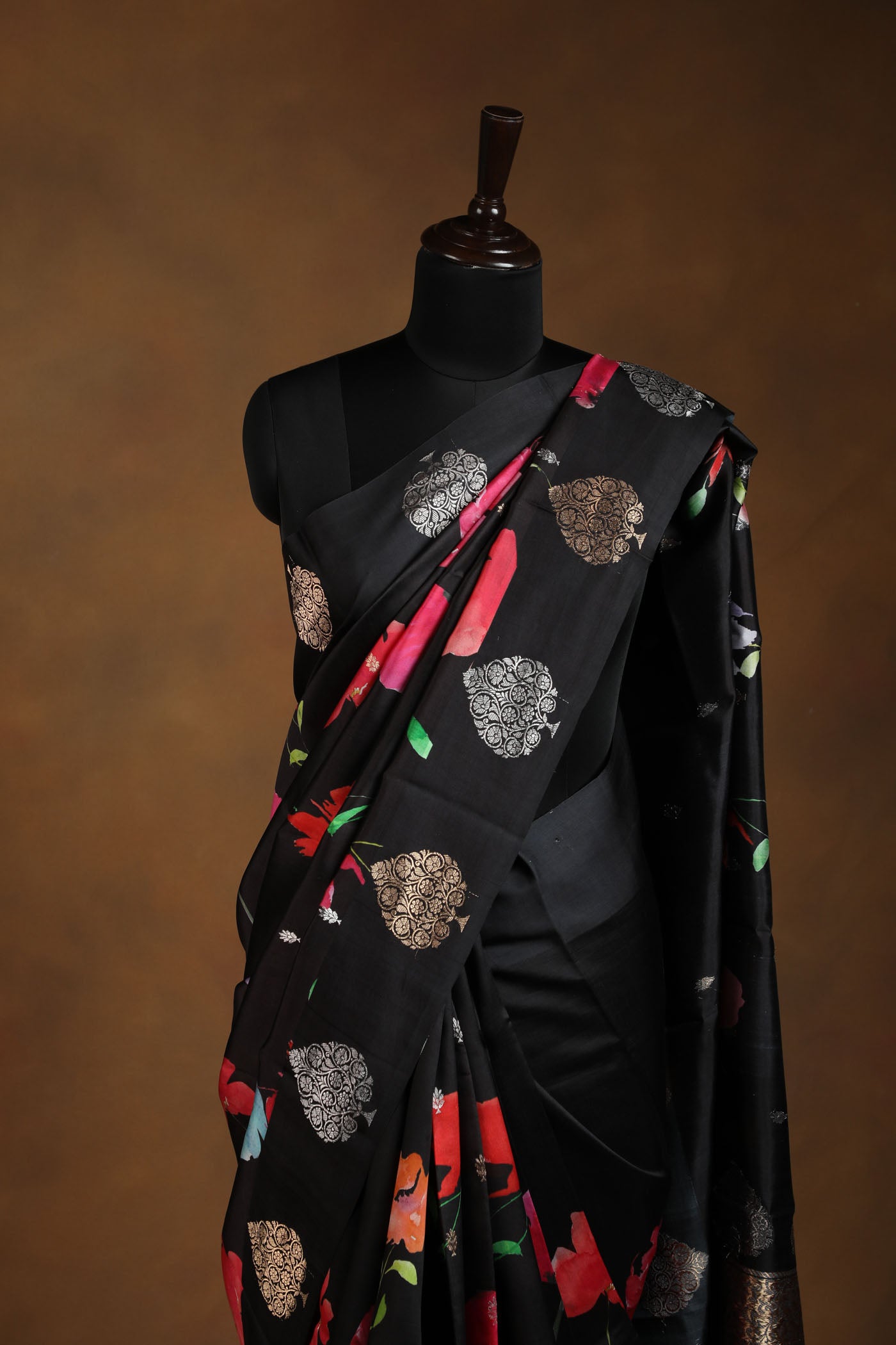 Elegant Black Floral Printed Saree with Golden Motif Detailing