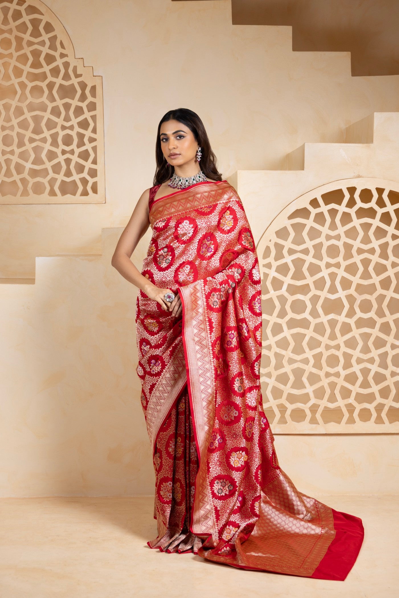 Regal Red Banarasi Silk Saree with Intricate Floral Zari Weaving