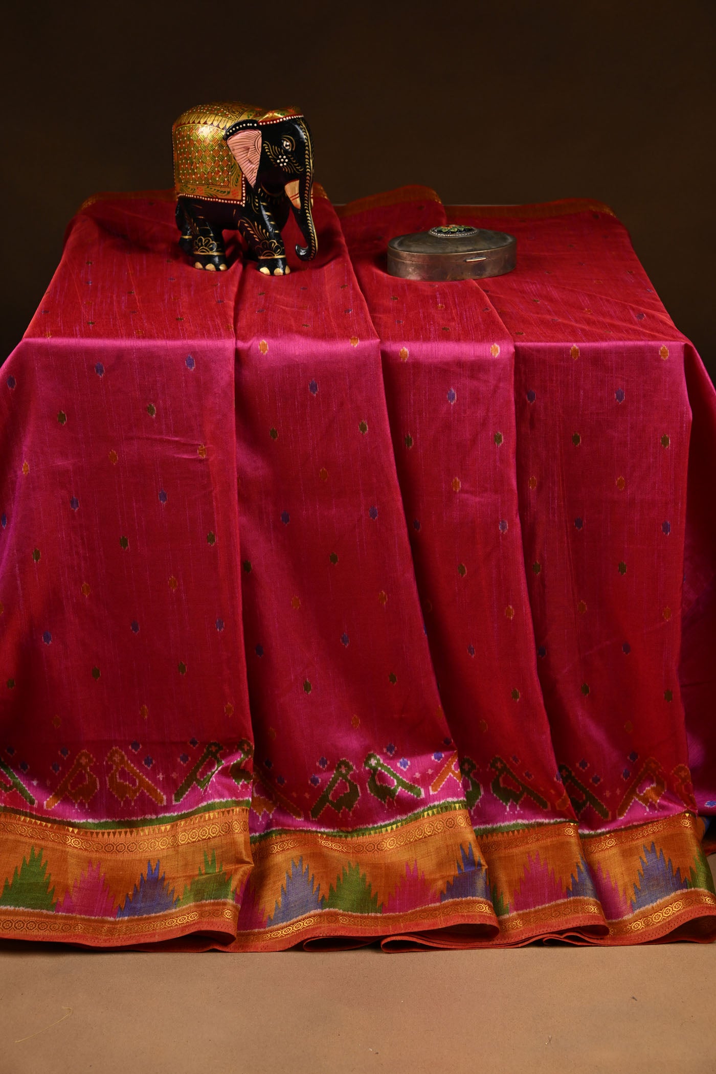 Rani Pink  Silk Cotton Saree With Multicolored Bird Motif And Temple Border.